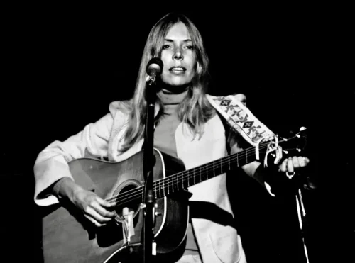 Joni-Mitchell-1974
