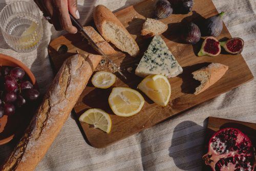 chutney, garlic, pickle, cheese, bread