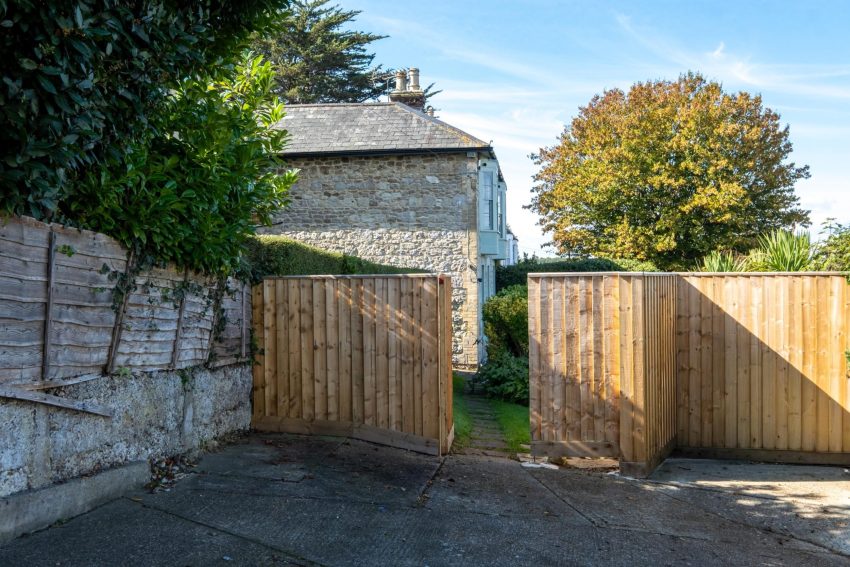 Trelawney Lodge image