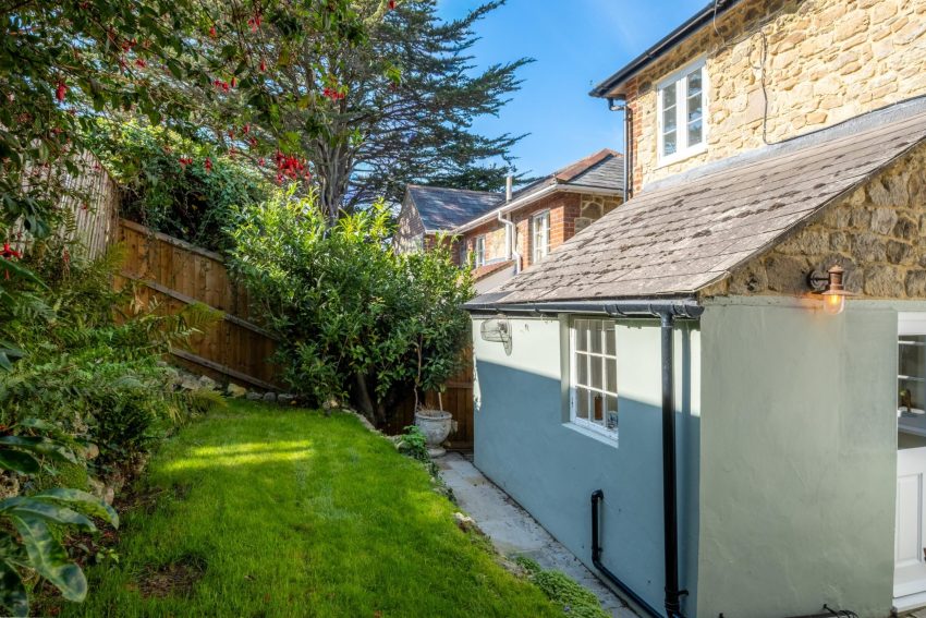 Trelawney Lodge image