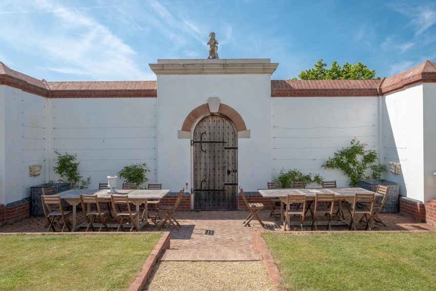 The White House image