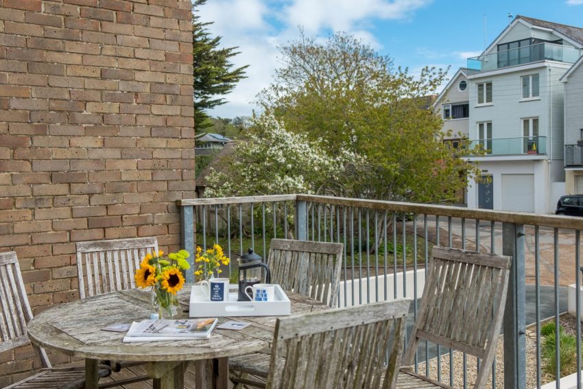 Harbour Strand image