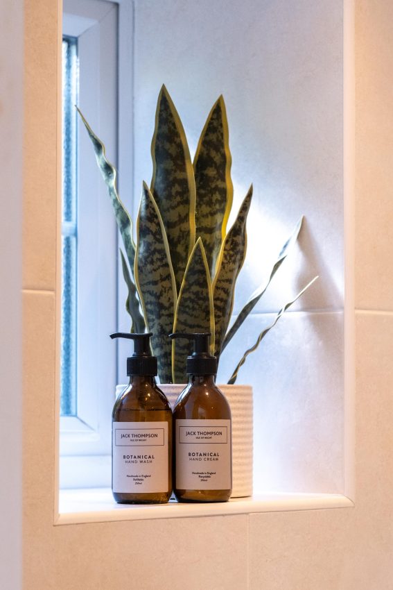 Trelawny Lodge image