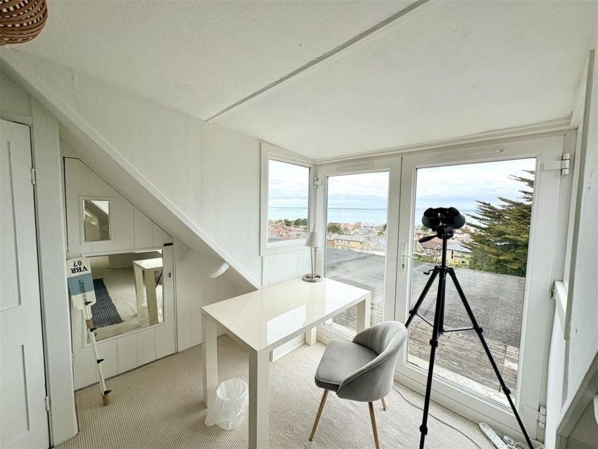 Shellharbour image